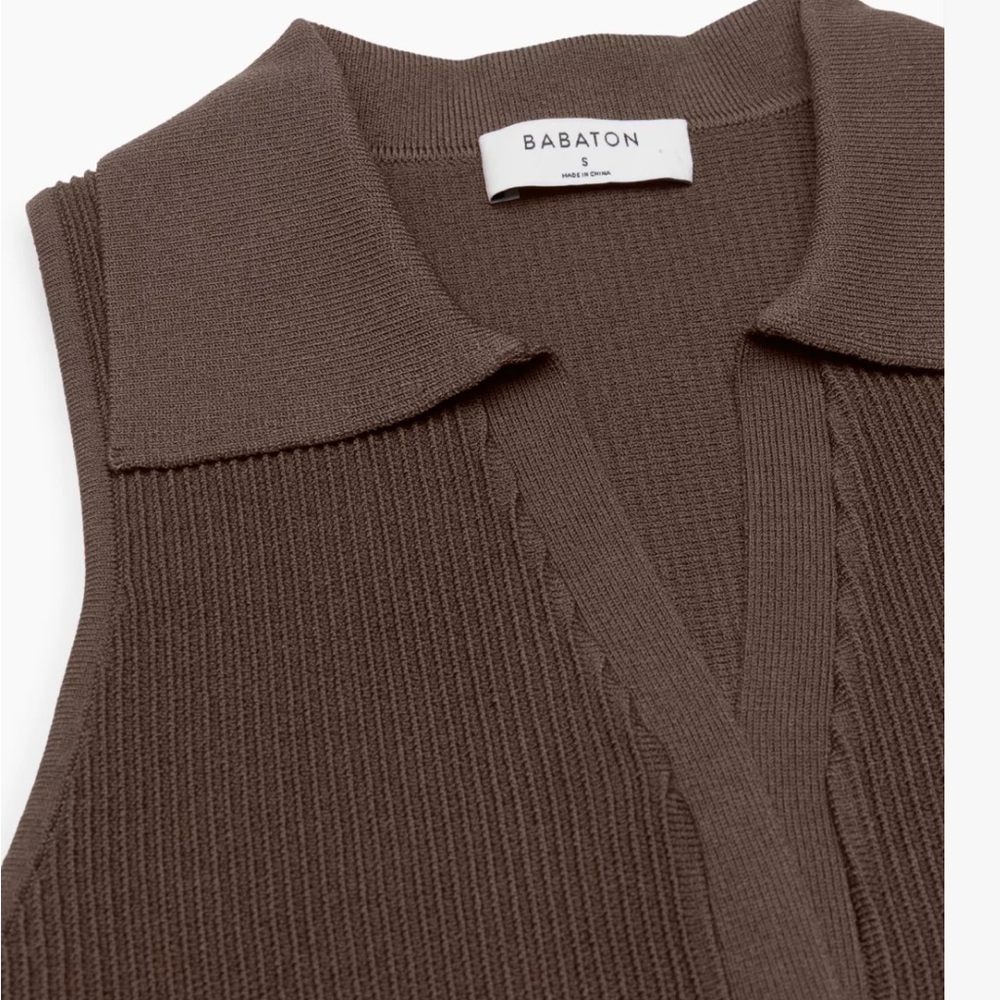 Aritzia Babaton Sculpt Knit Polo Top - Picture 2 of 11
